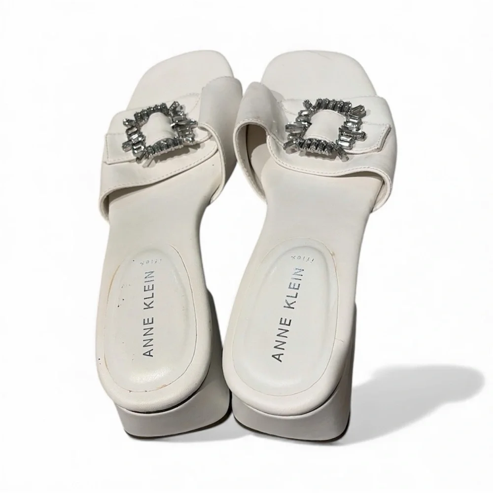 Anne Klein‎ Naomi sandals
